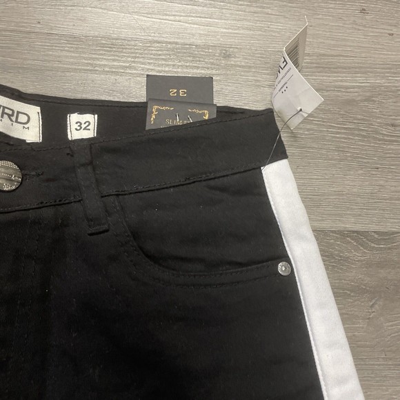 FWRD DENIM BLACK/WHITE SLIM FIT MENS SHORTS SIZE 32 NEW - Picture 2 of 3